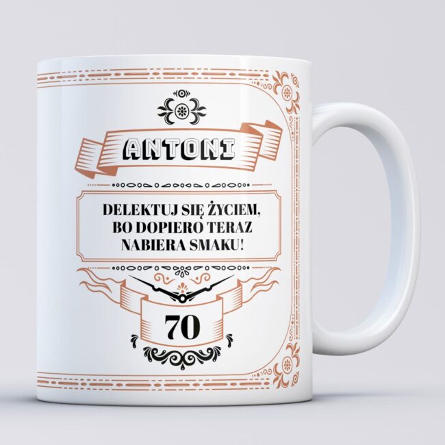 Kubek ze zdjeciem na 70 tke od dzieci