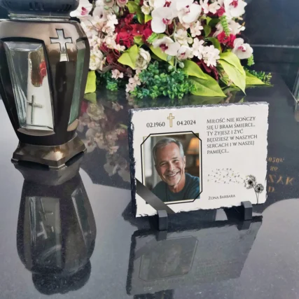 Personalizowana Pamiątka po ukochanej osobie na pomnik