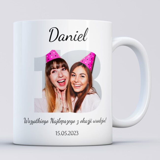 Personalizowany kubek na 18 urodziny ze zdjęciem